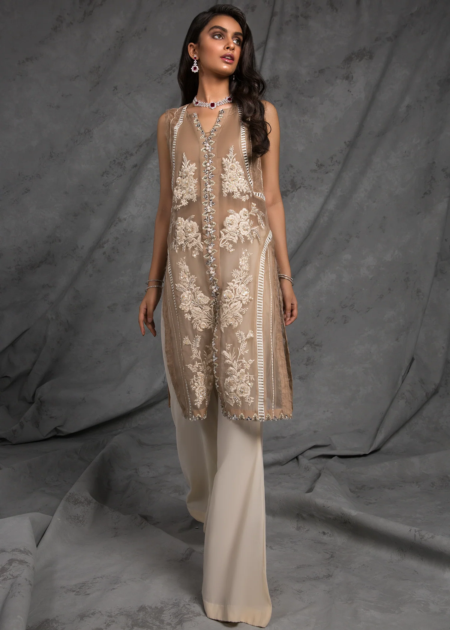 Alabaster - Image 4