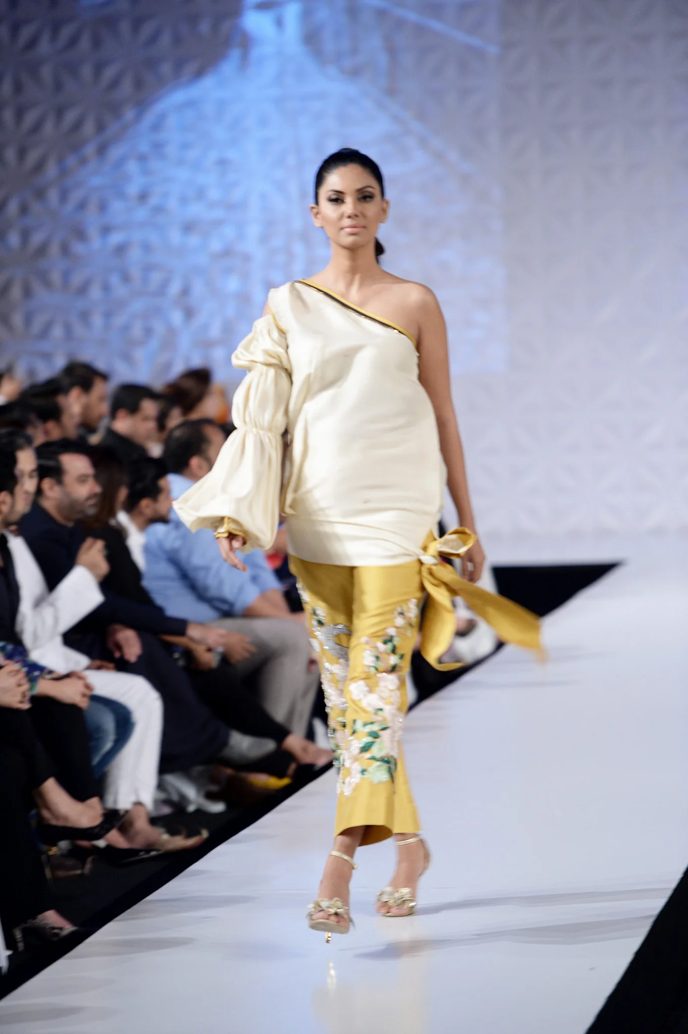 Asymmetrical Top - Image 3