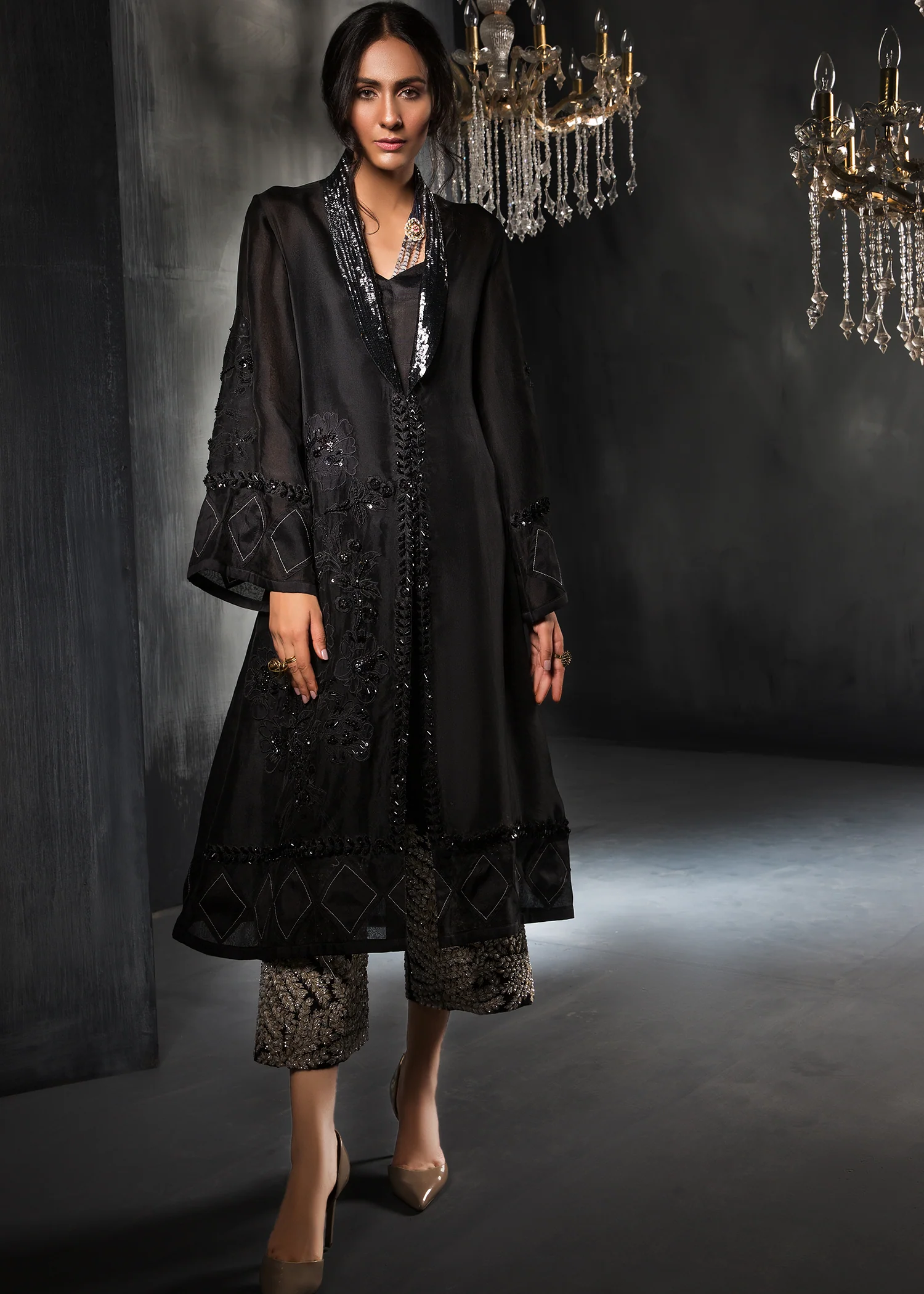 Black Swan - Image 3