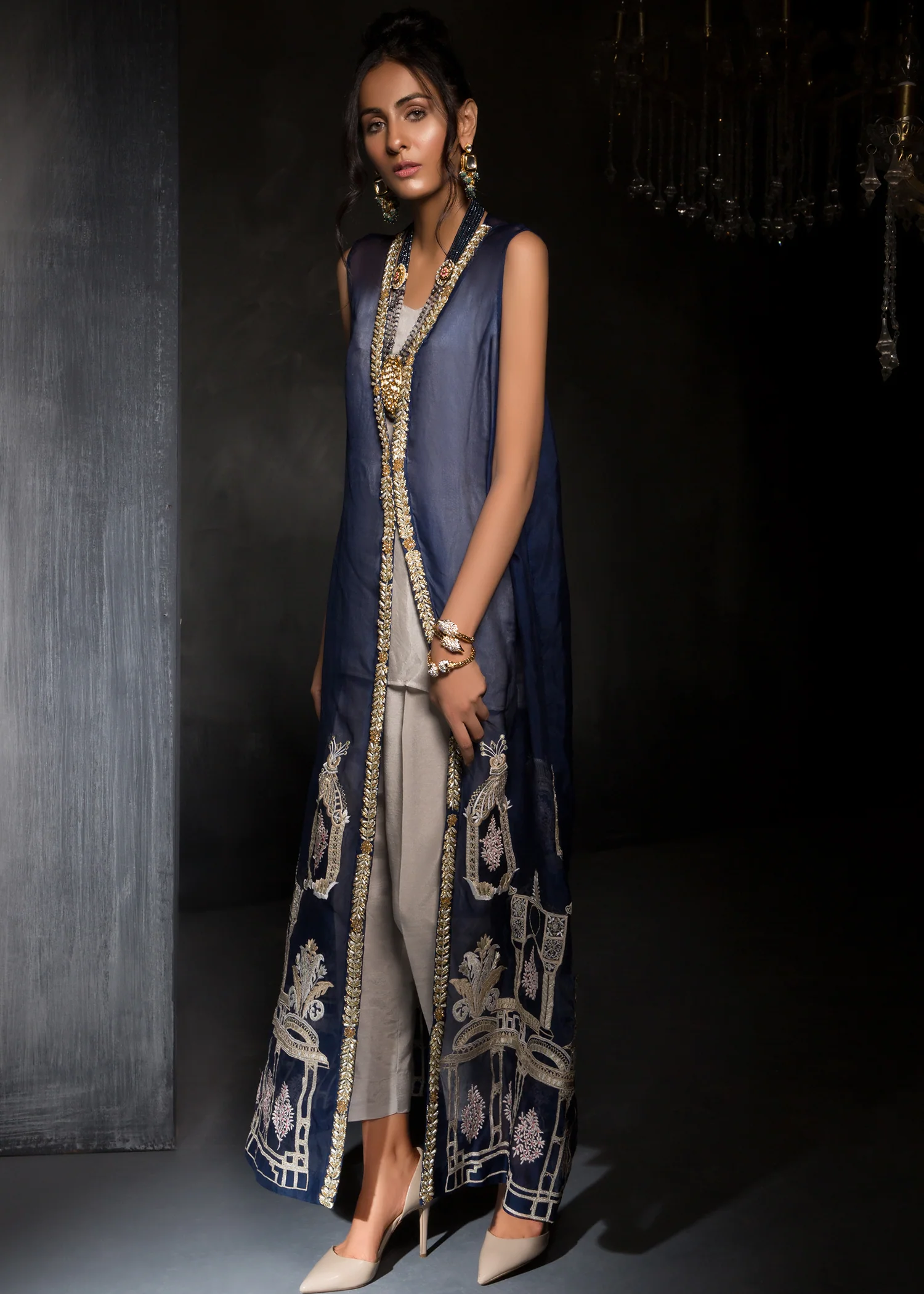 Blue Outfit - Image 3