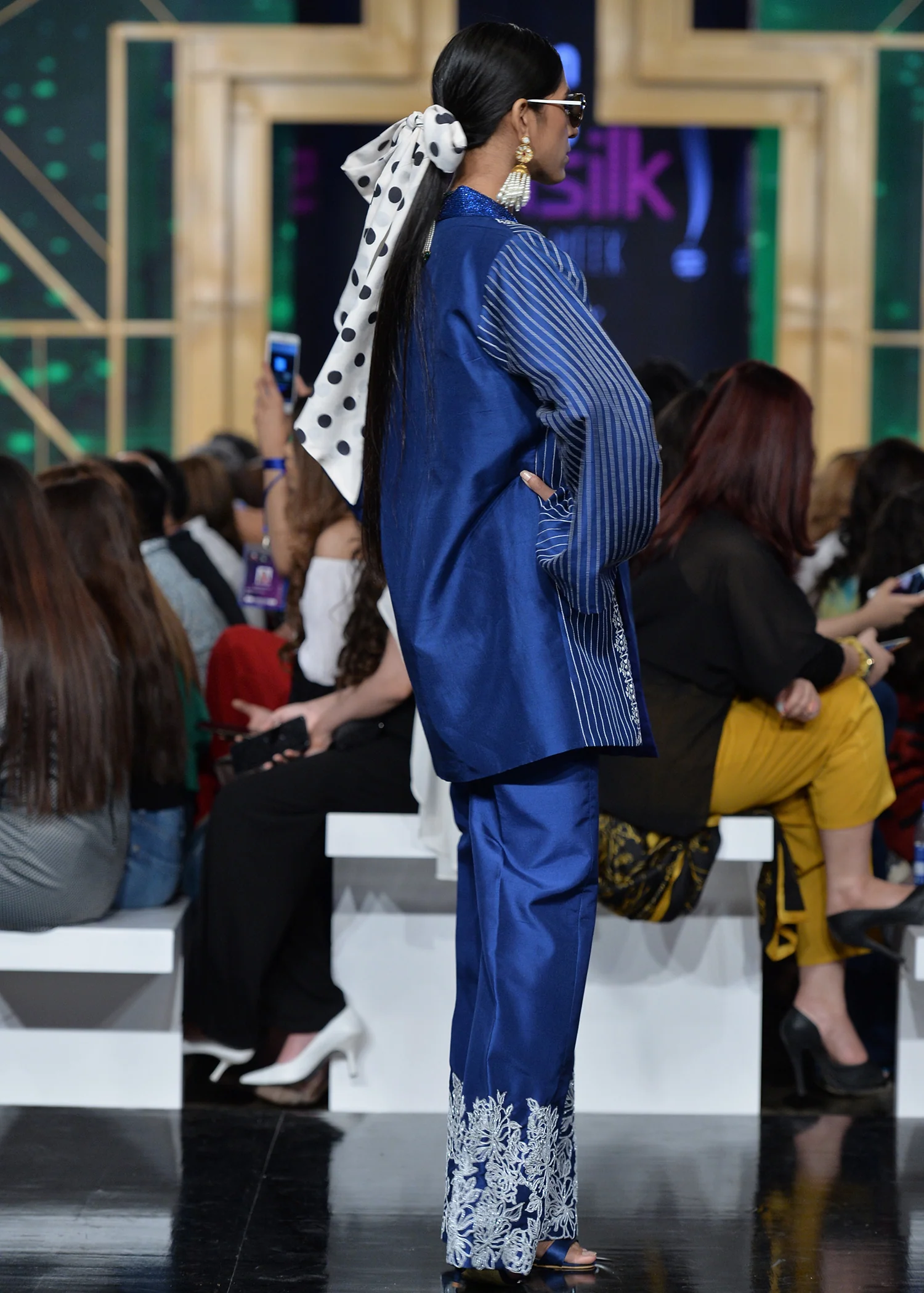 Cobalt Outfit - Image 2