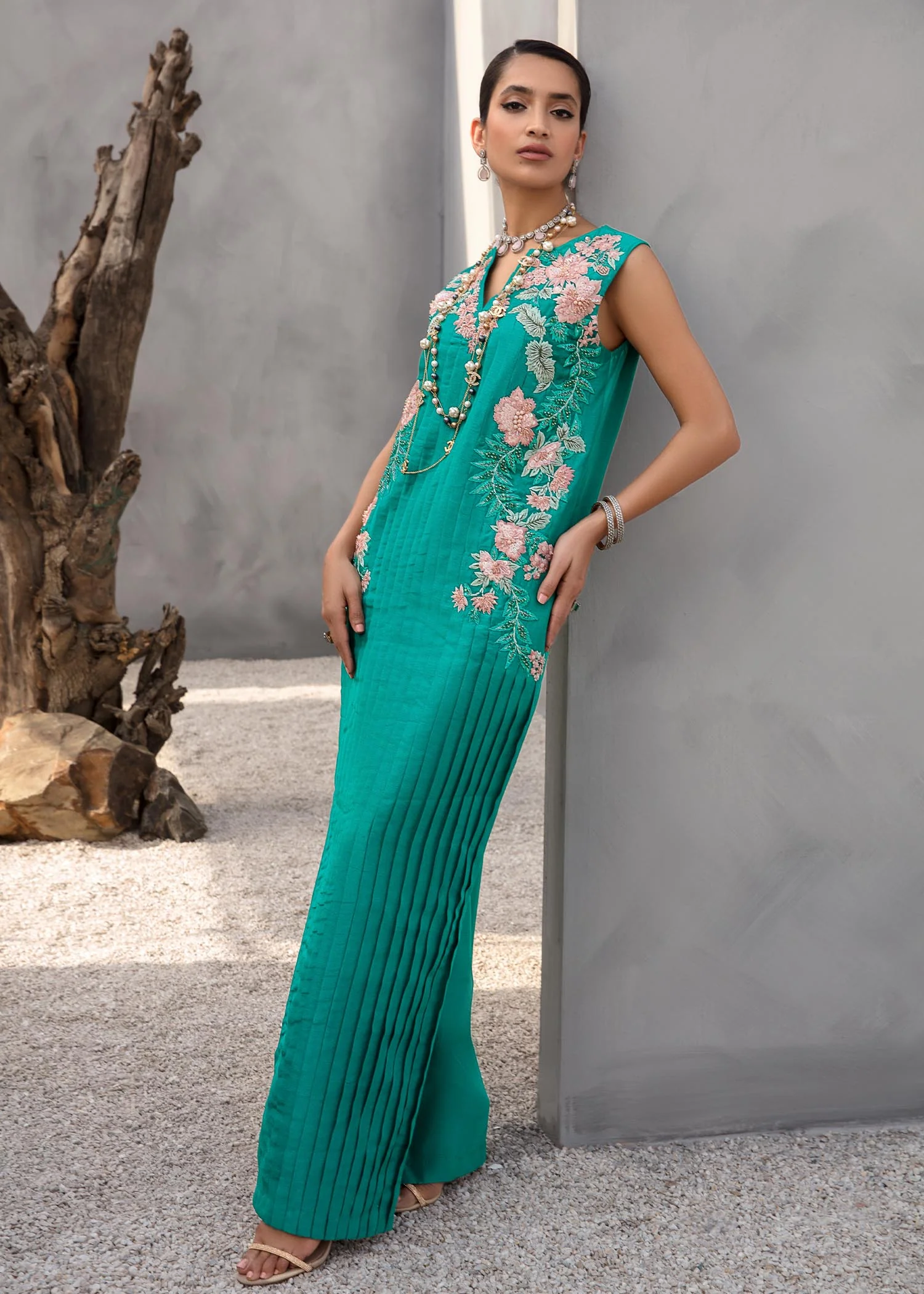 Emerald Shine - Image 5