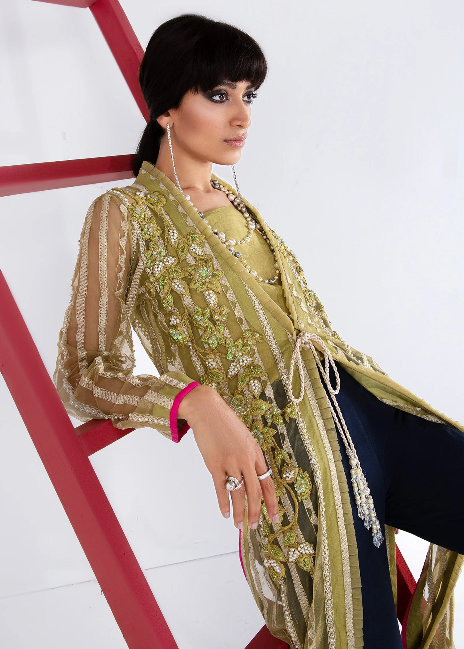 Gold blush - Image 4
