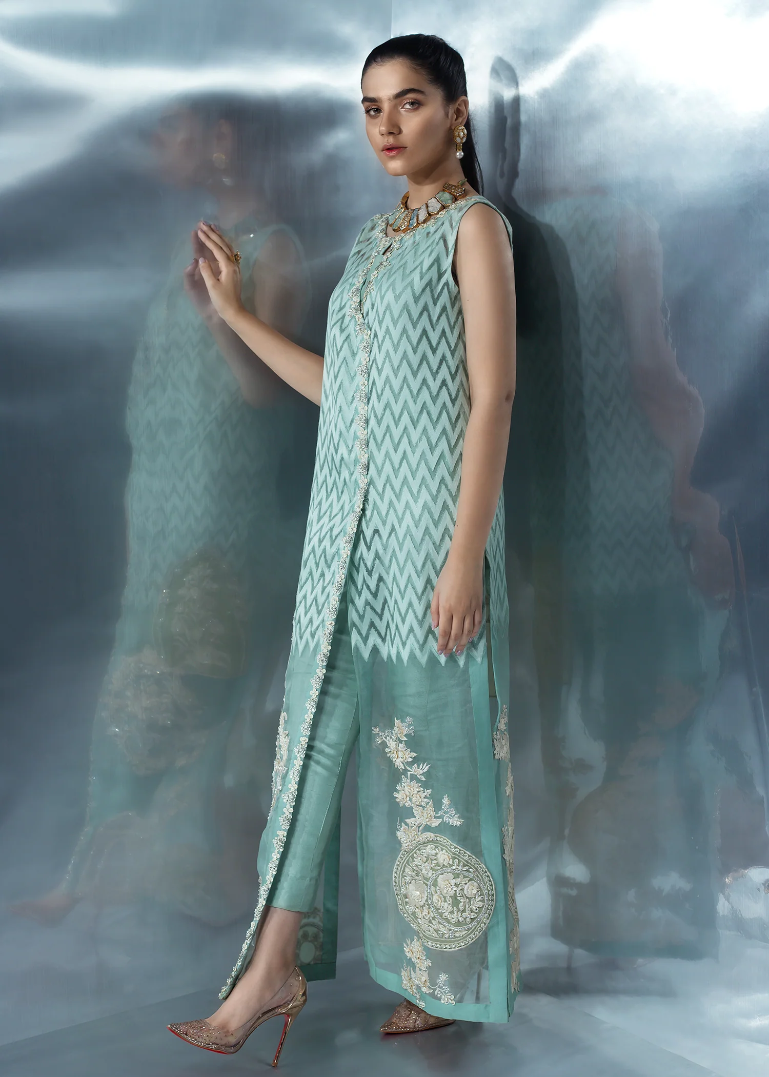ICE BLUSH - Image 2