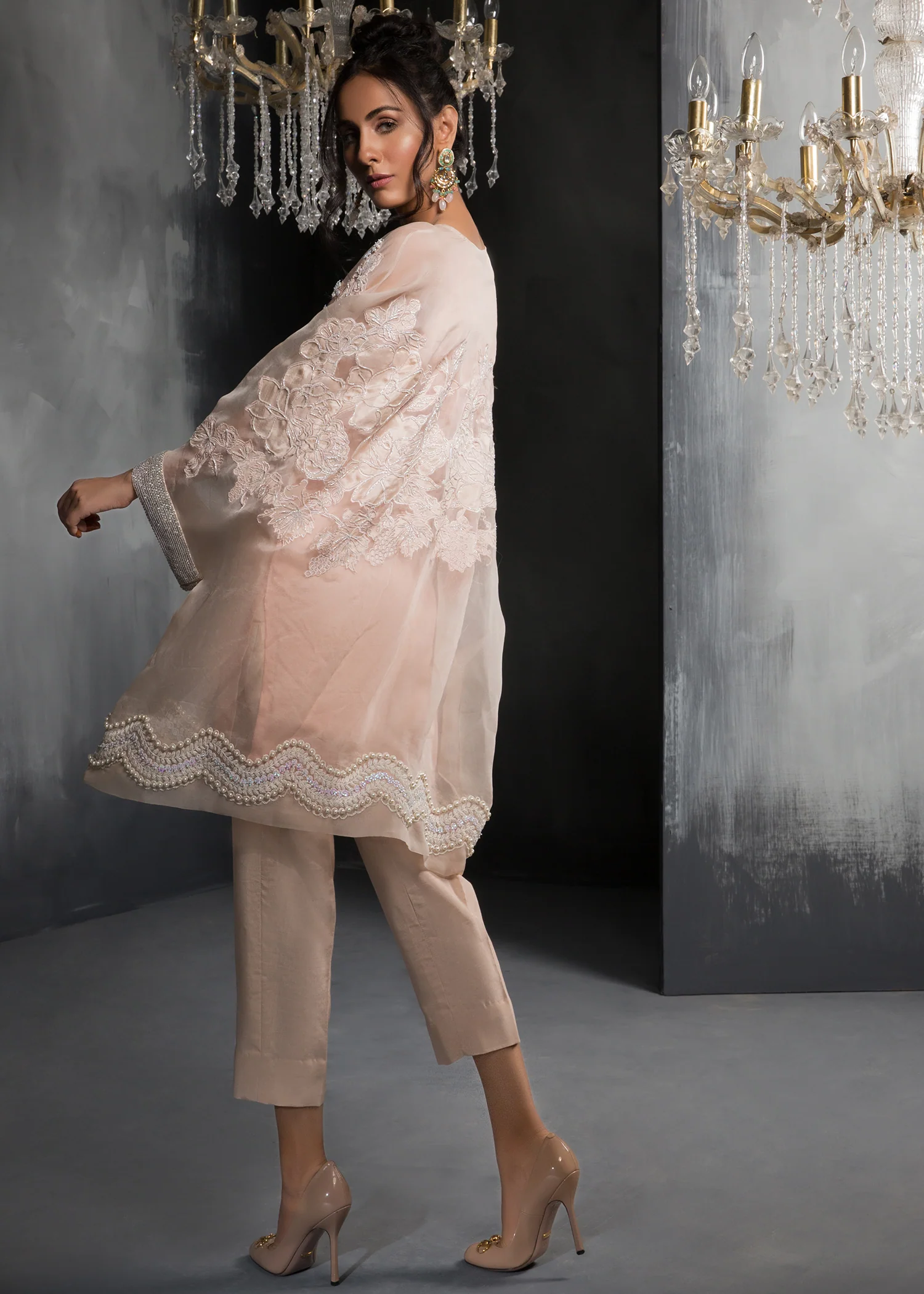 Light Pink - Image 3