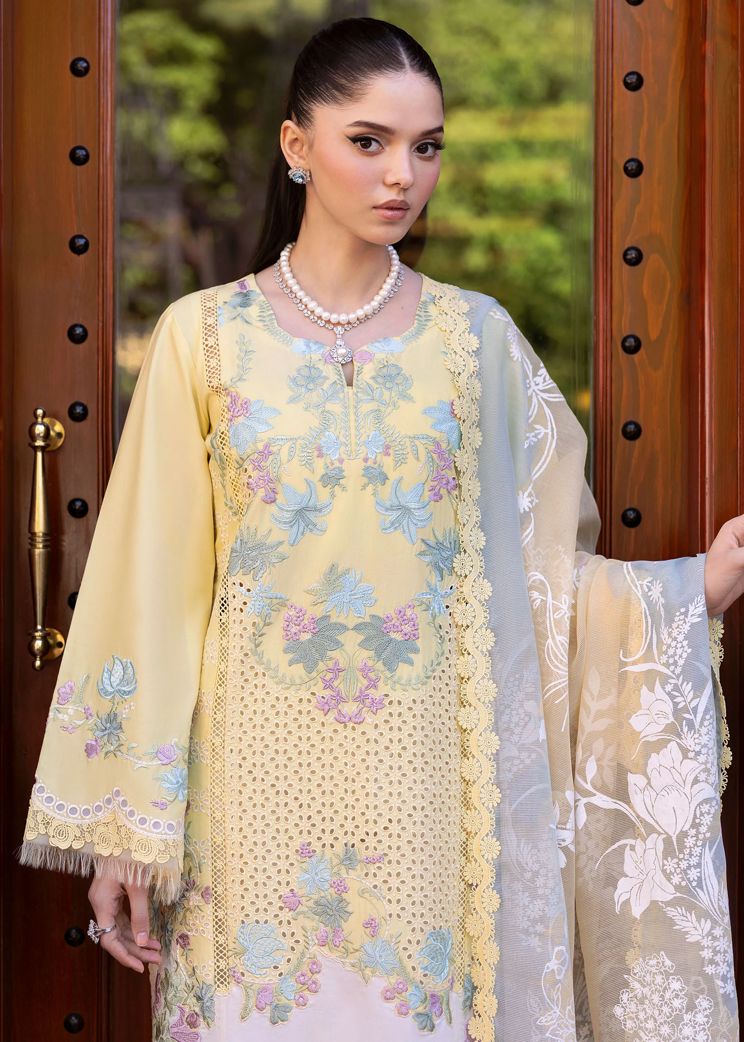 LOTUS REVERIE 4-A - Image 5