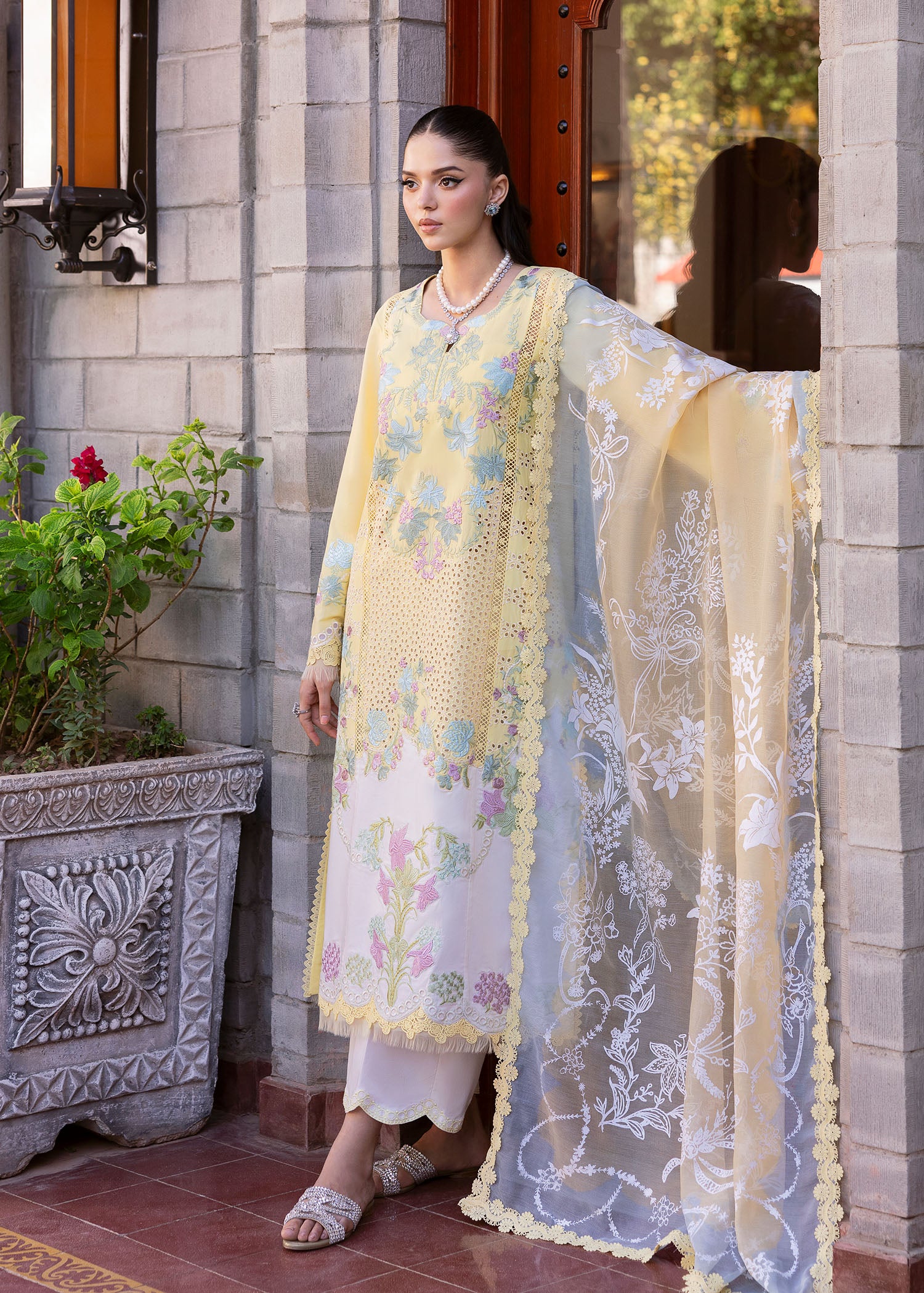 LOTUS REVERIE 4-A - Image 6