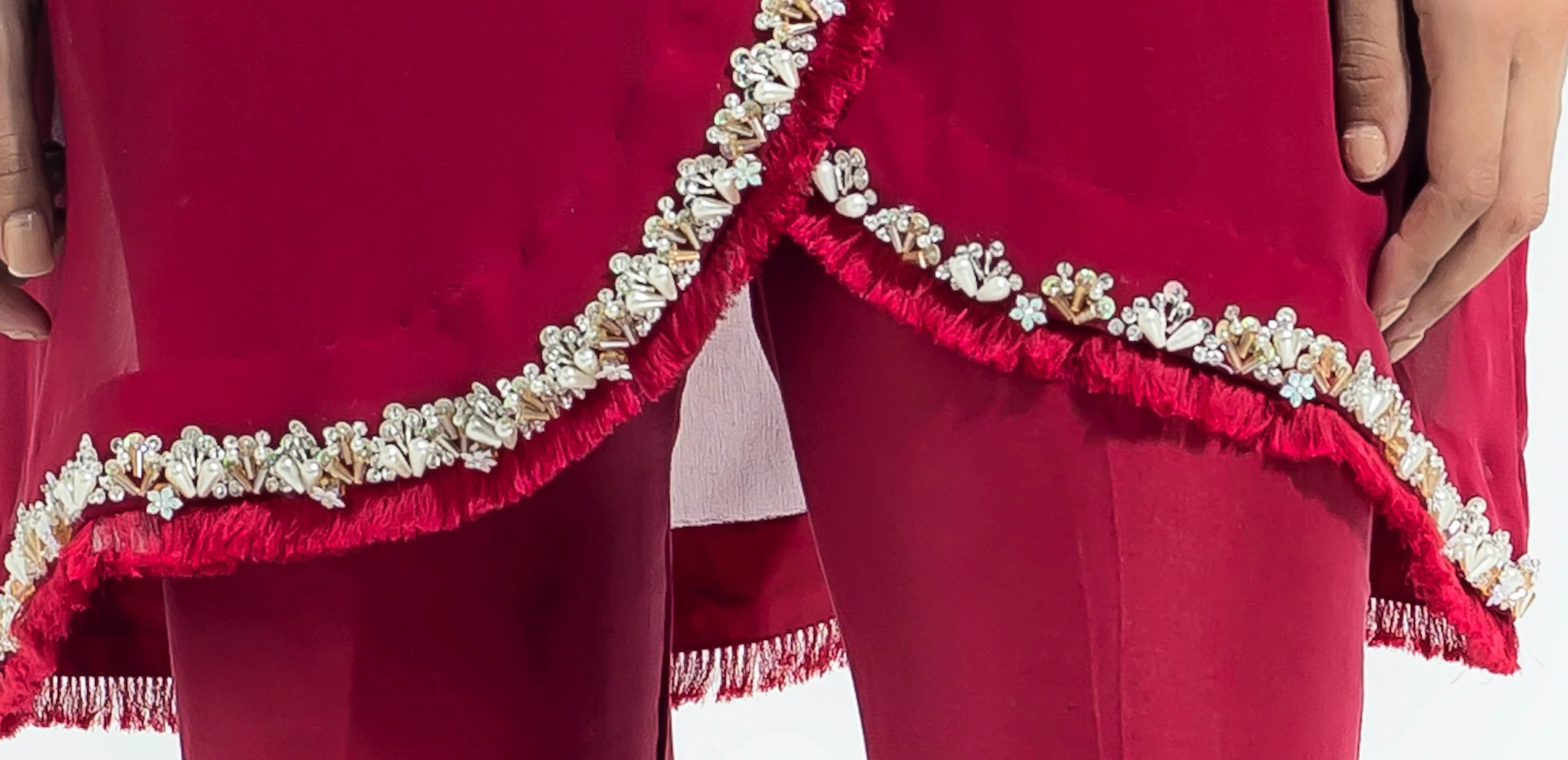 Red Outfit - Image 8