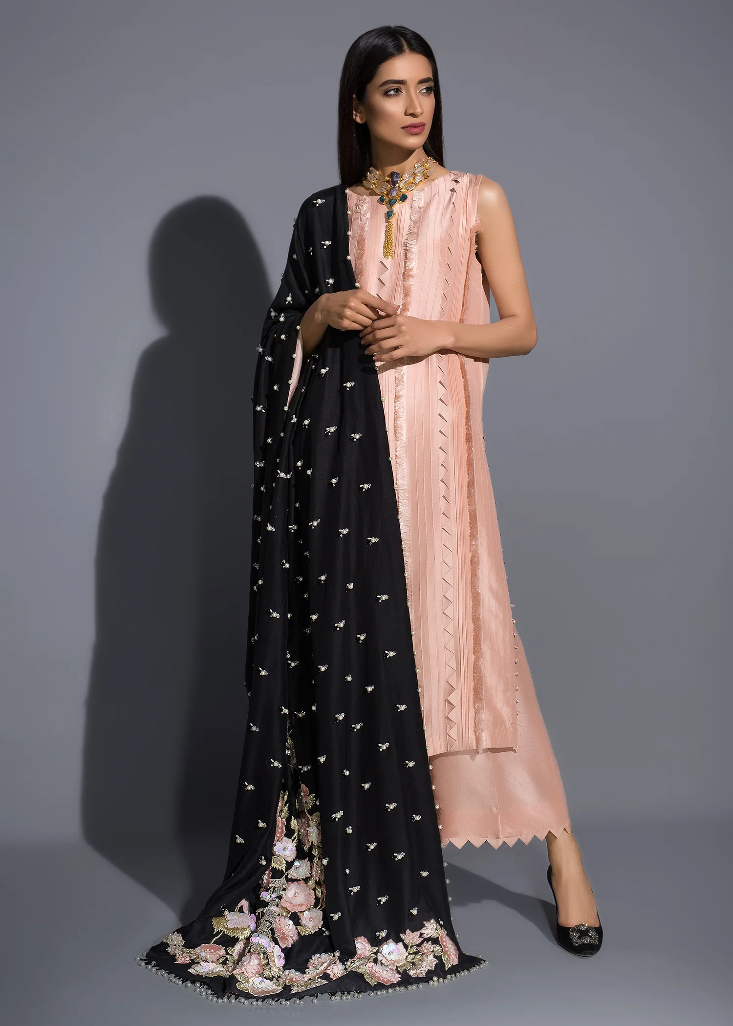 Rose Gold - Image 3