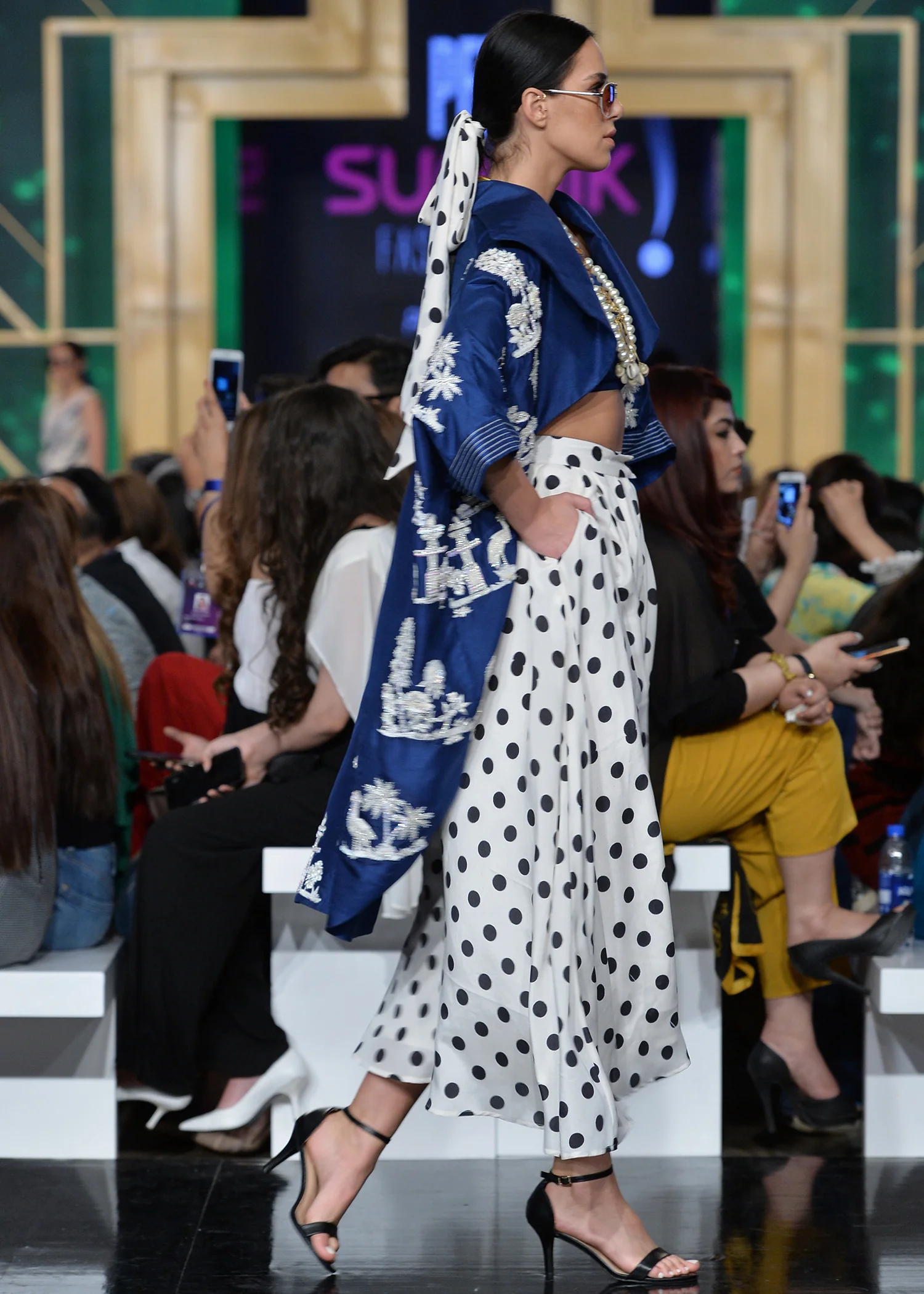 Royal Jacket - Image 3