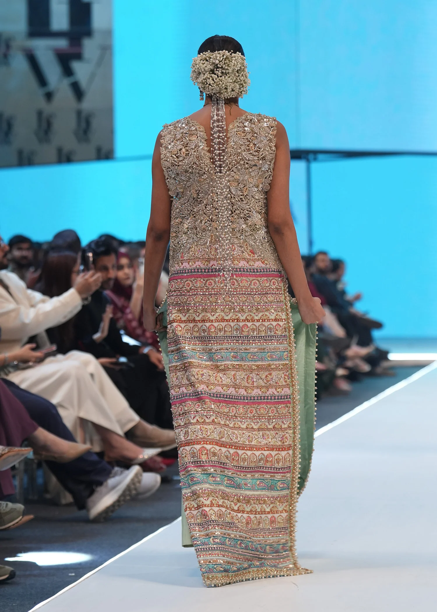 Silken Haze - Image 3