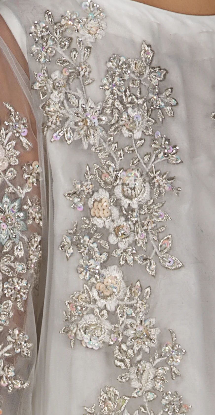 White Outfit - Image 9
